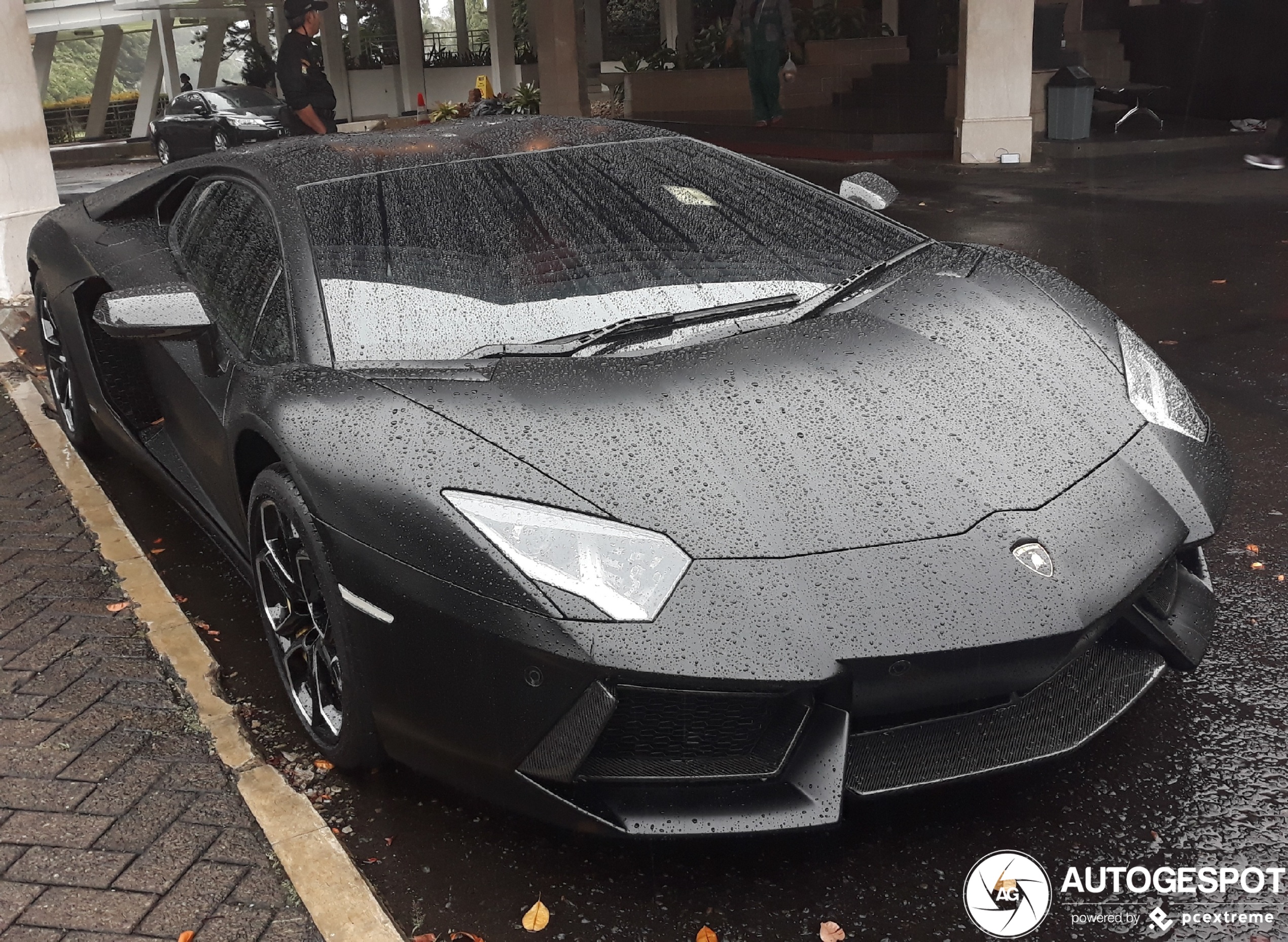 Lamborghini Aventador LP700-4