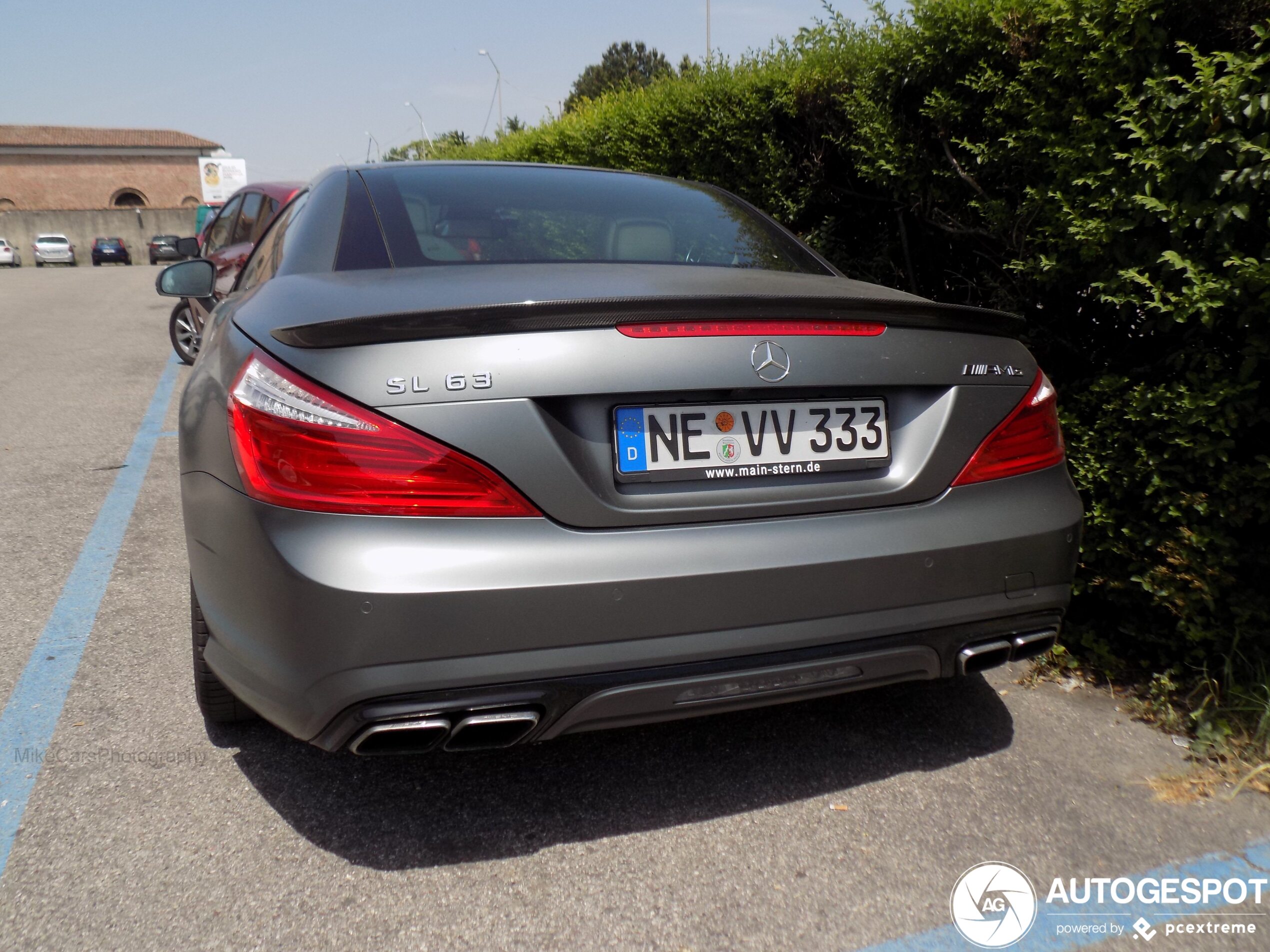 Mercedes-Benz SL 63 AMG R231