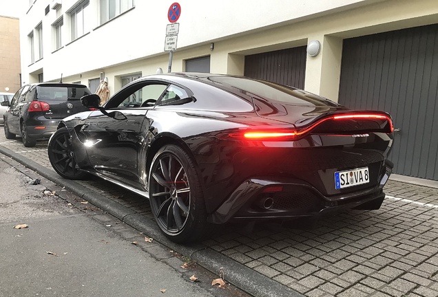 Aston Martin V8 Vantage 2018