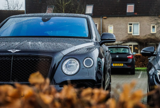 Bentley Bentayga V8