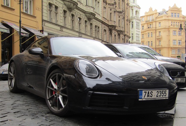 Porsche 992 Carrera S