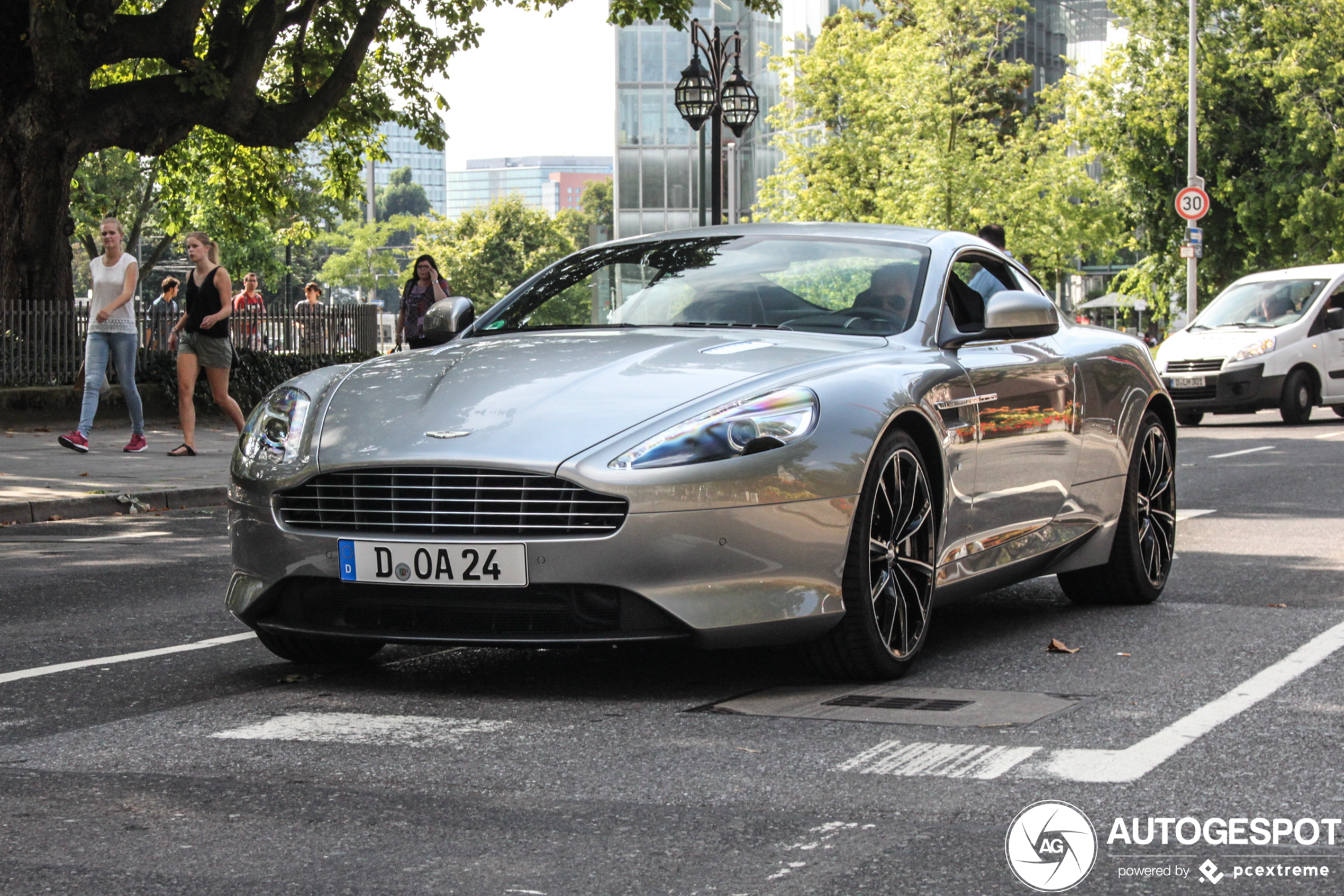 Aston Martin DB9 GT 2016 Bond Edition