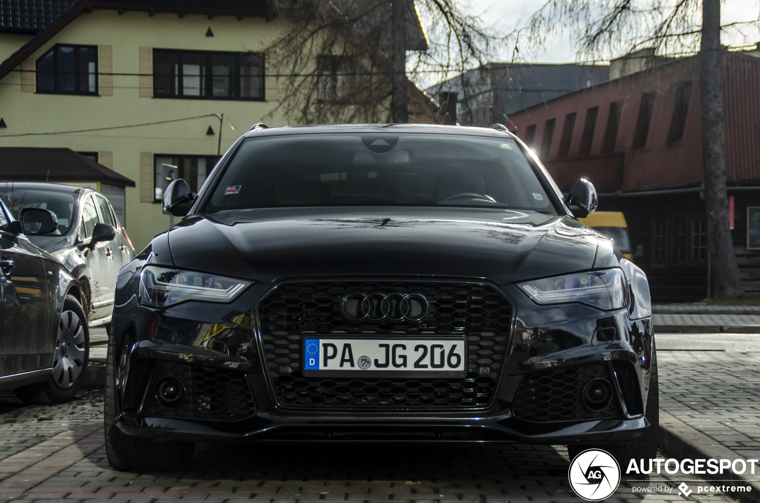 Audi RS6 Avant C7 2015