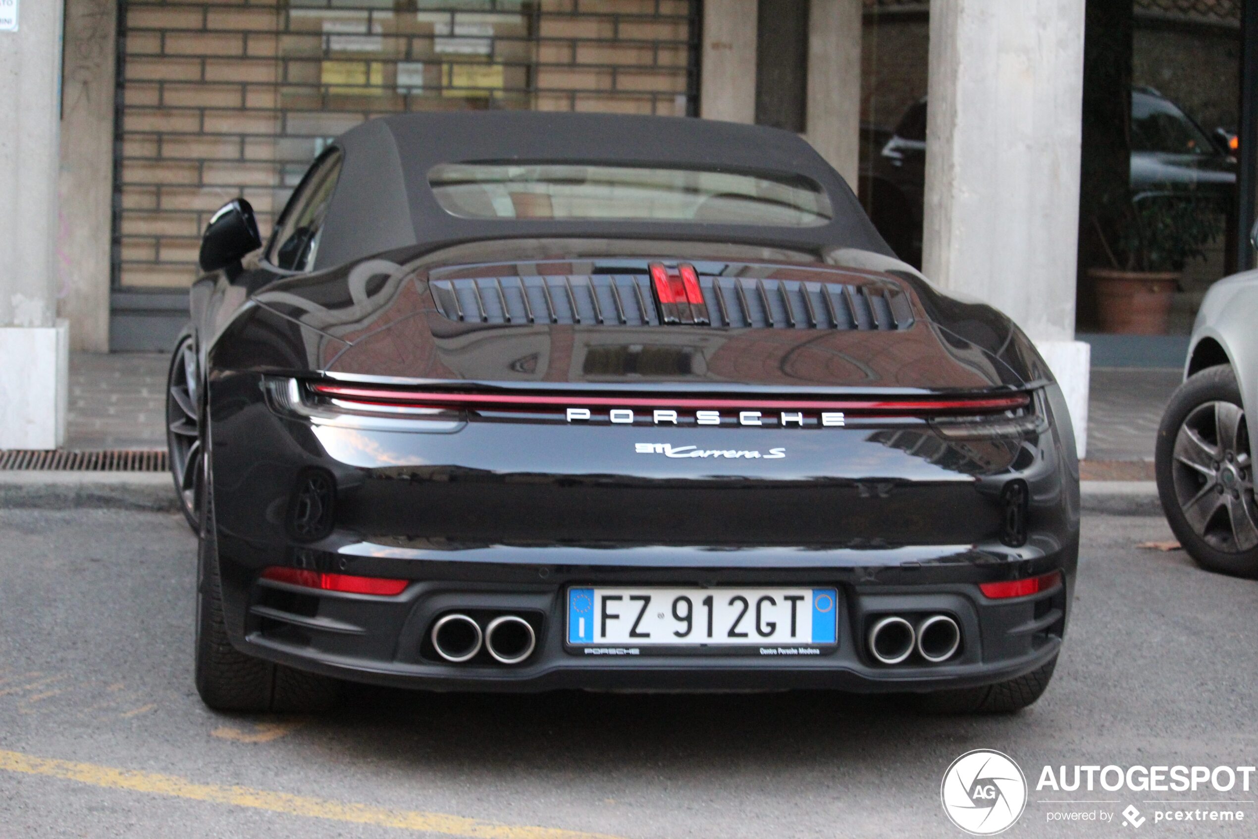 Porsche 992 Carrera S Cabriolet