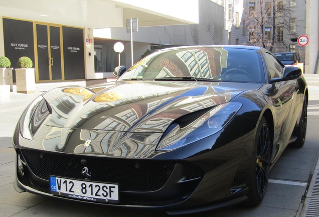 Ferrari 812 Superfast