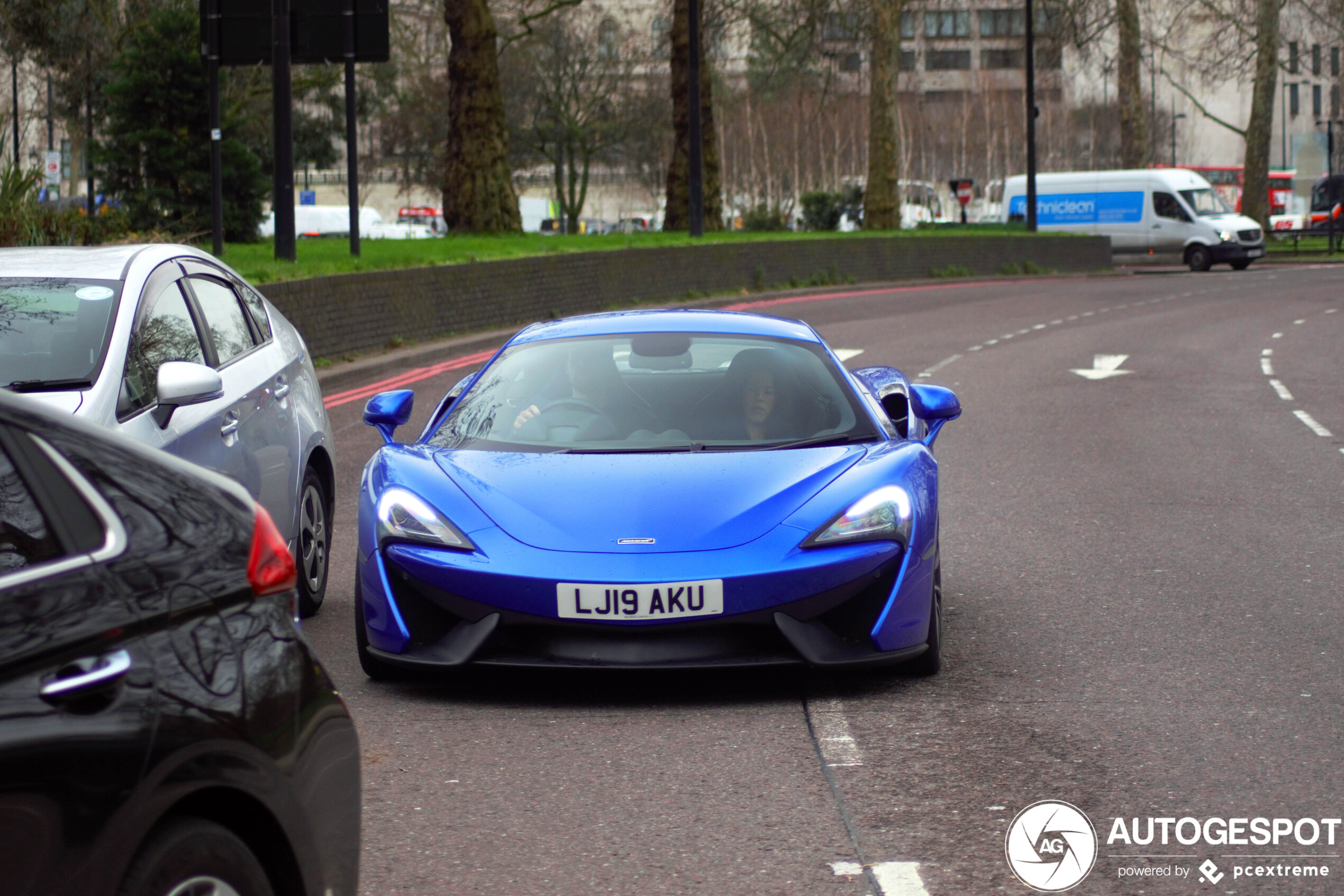 McLaren 540C