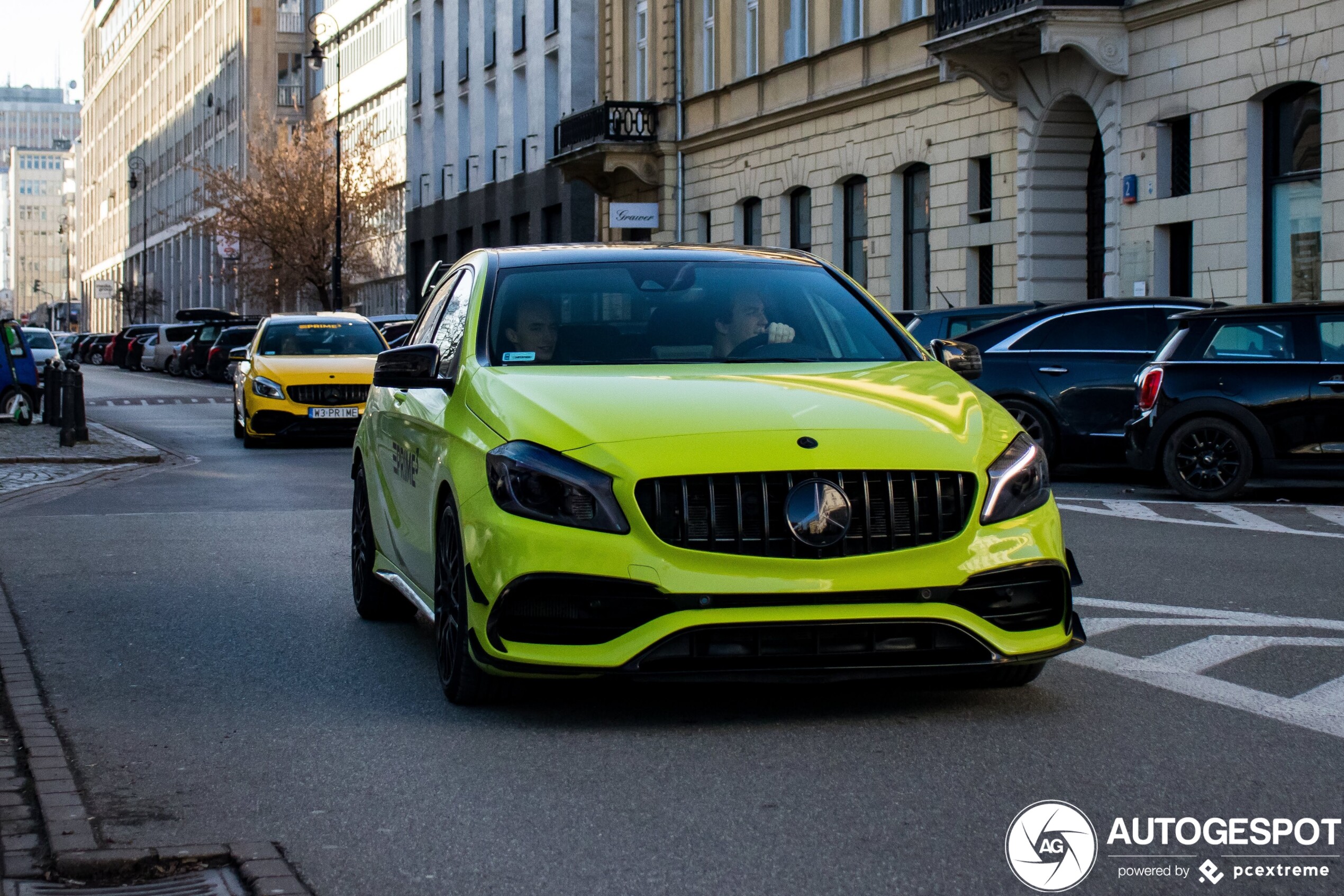 Mercedes-AMG A 45 W176 Yellow Night Edition