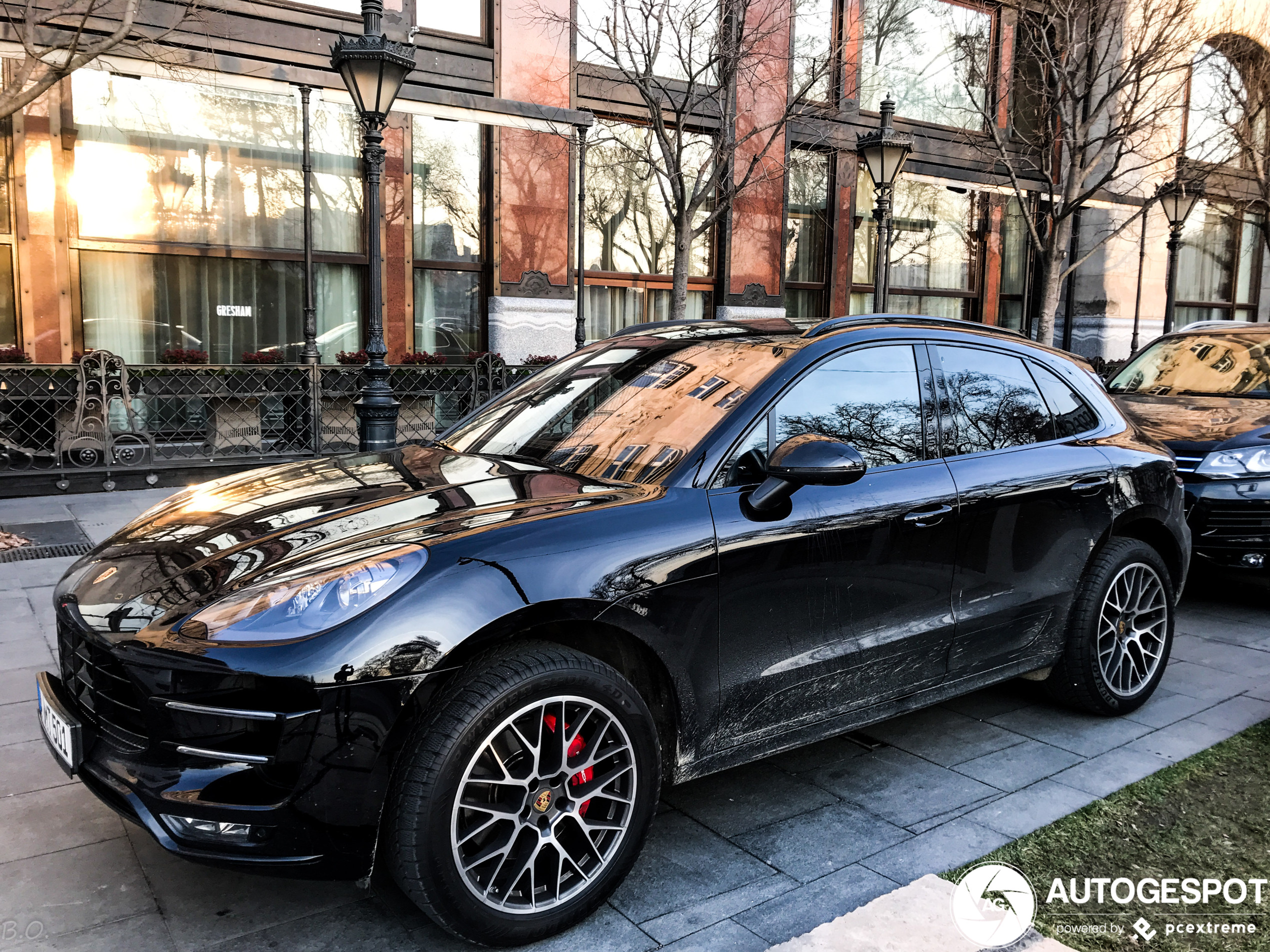 Porsche 95B Macan Turbo