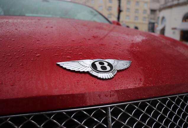 Bentley Continental GTC 2012