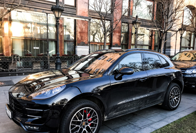 Porsche 95B Macan Turbo