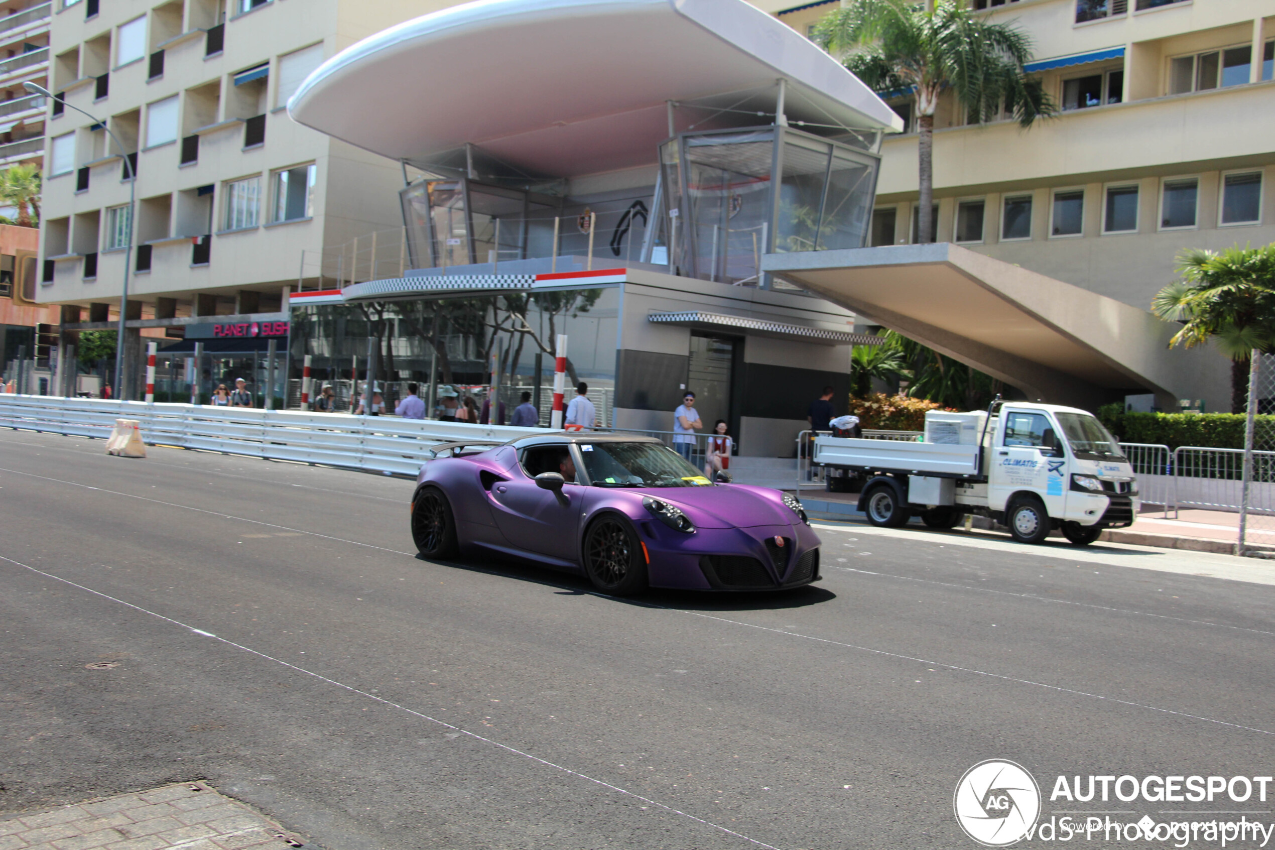 Alfa Romeo Pogea Racing 4C Centurion 1Plus