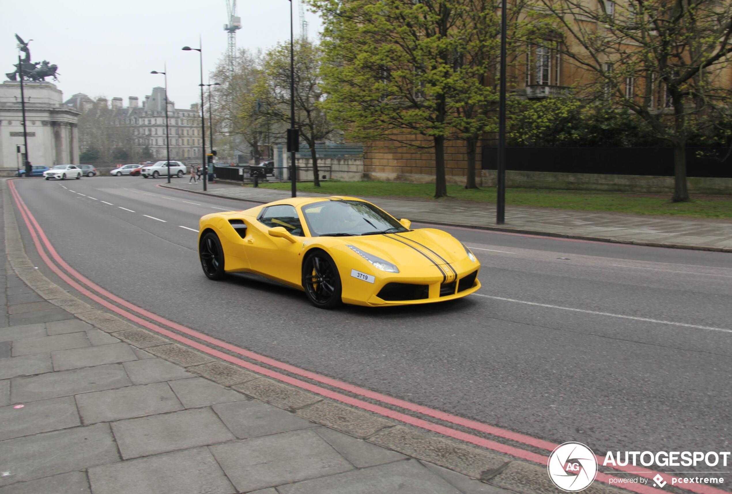 Ferrari 488 Spider