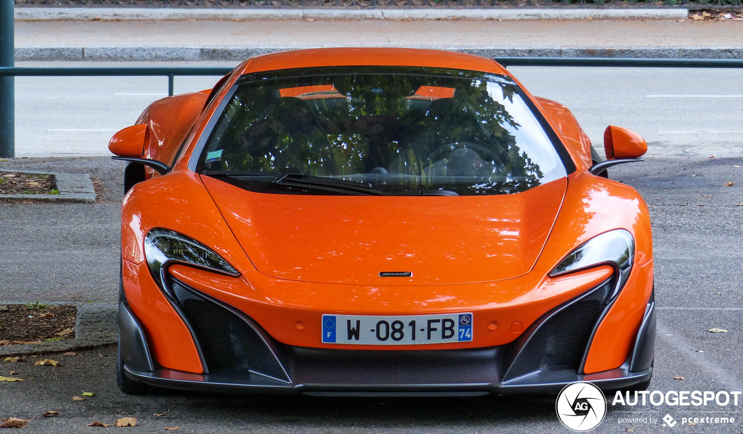 McLaren 675LT Spider