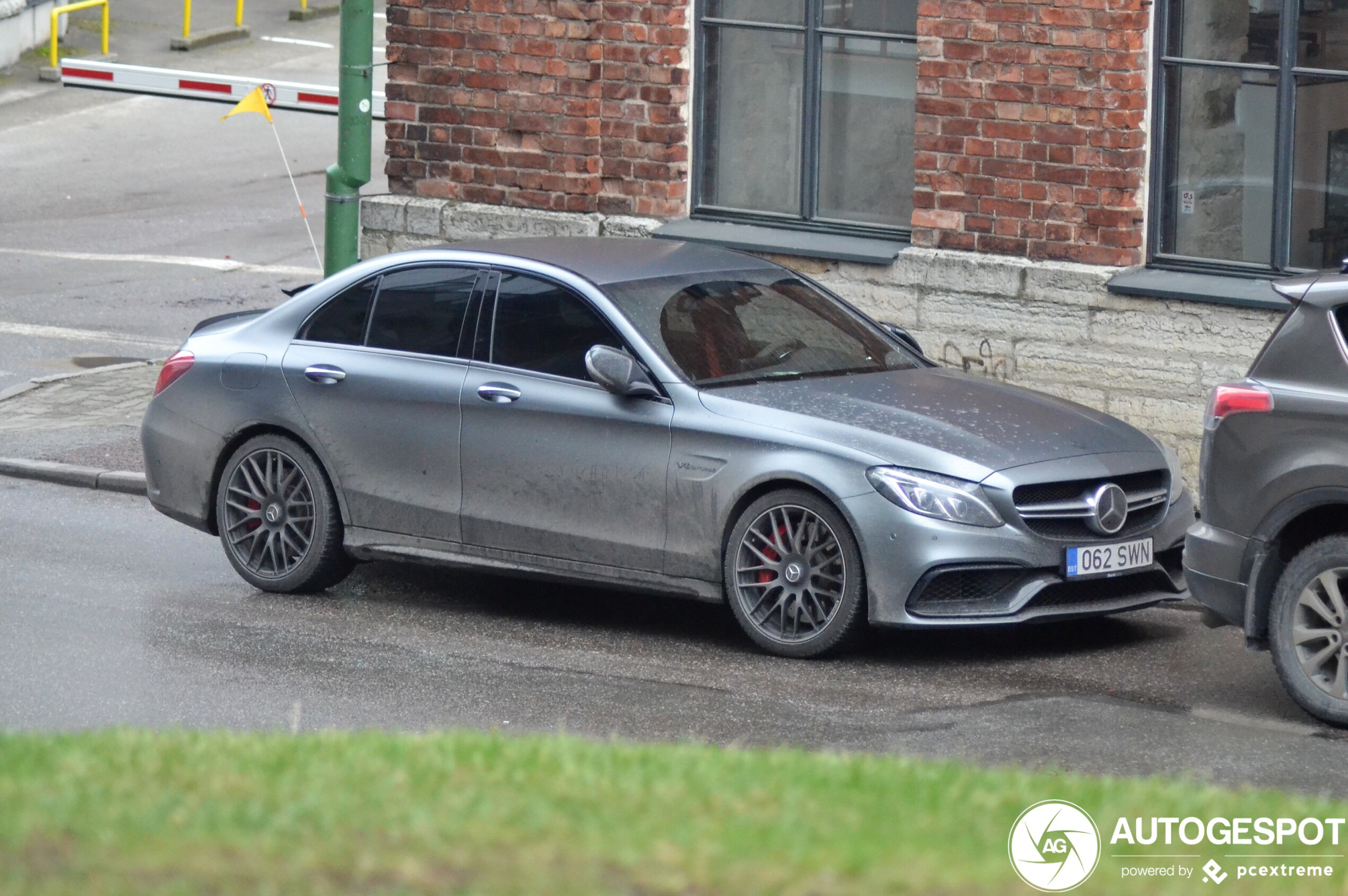 Mercedes-AMG C 63 S W205