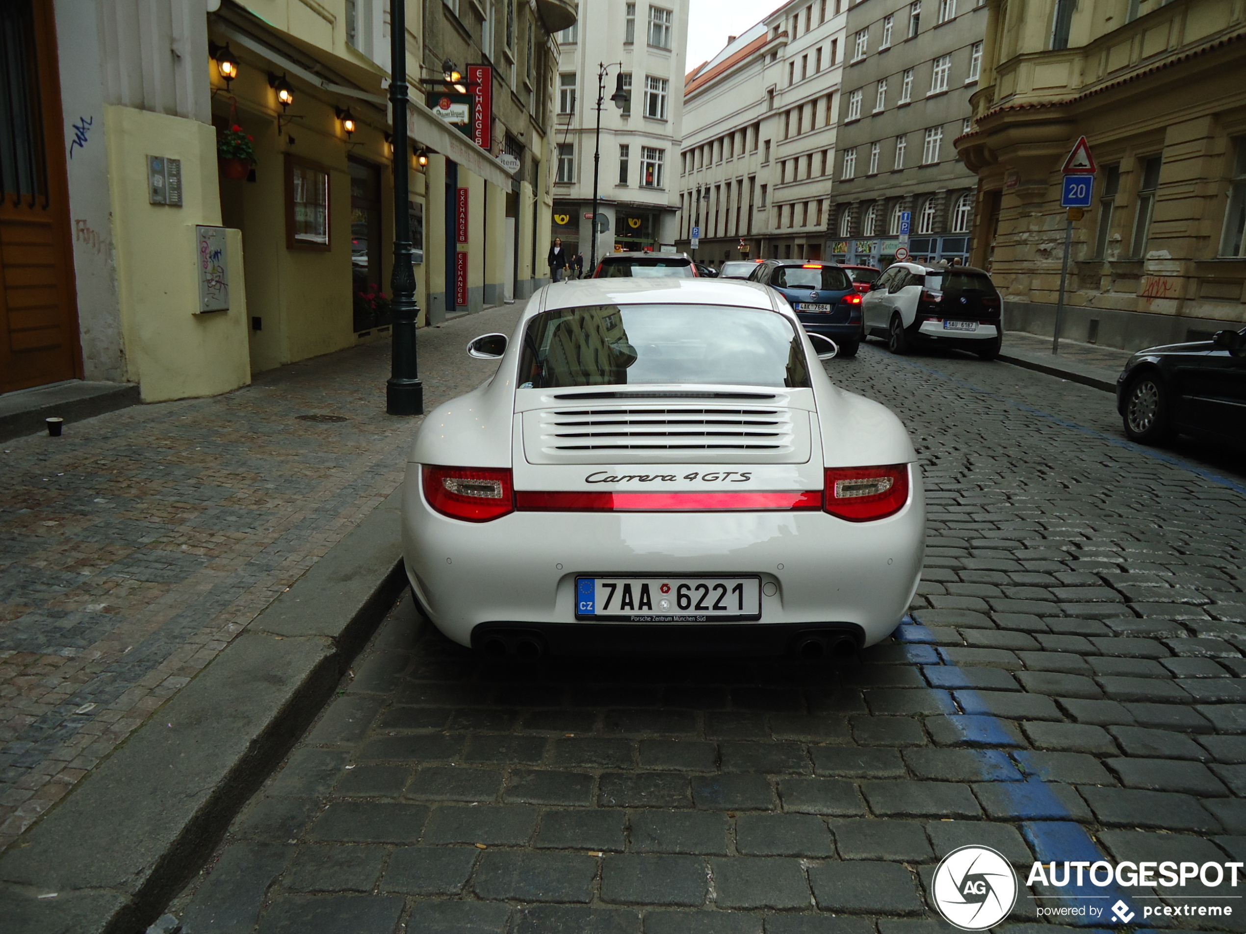 Porsche 997 Carrera 4 GTS