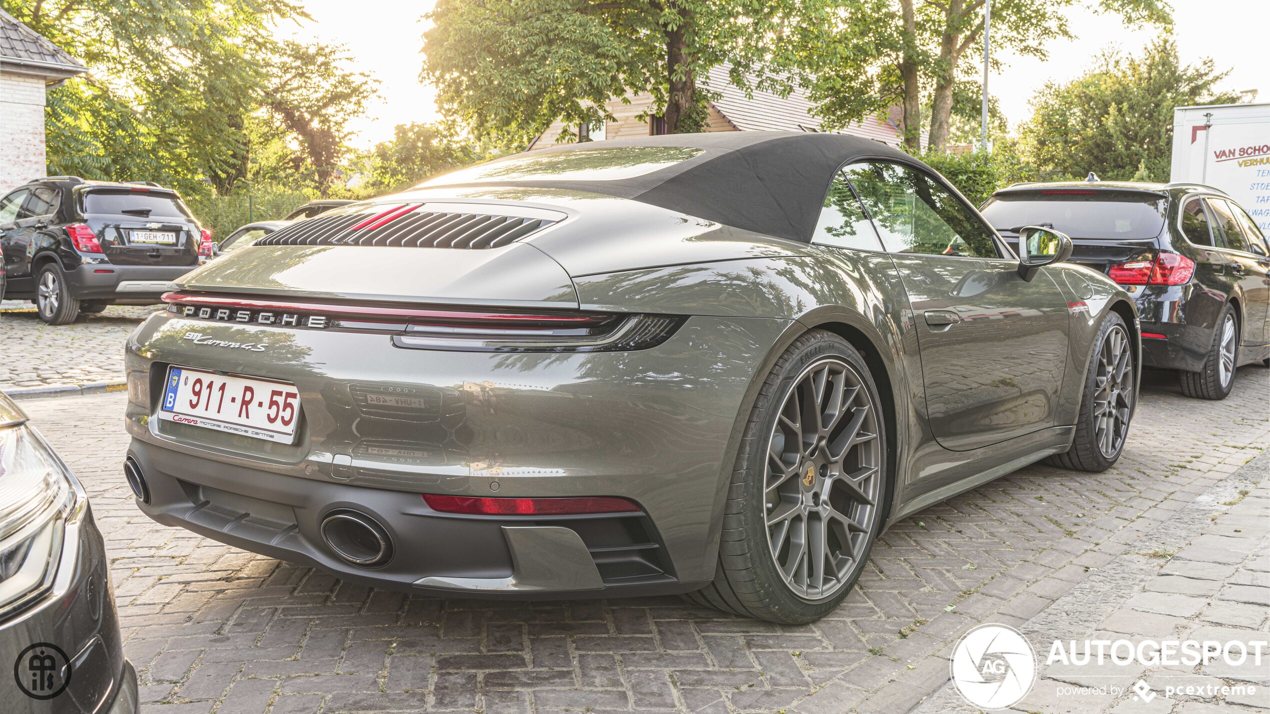 Porsche 992 Carrera 4S Cabriolet