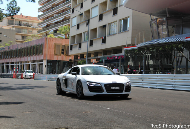 Audi R8 V10 Plus 2013