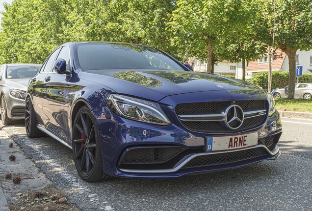 Mercedes-AMG C 63 S W205