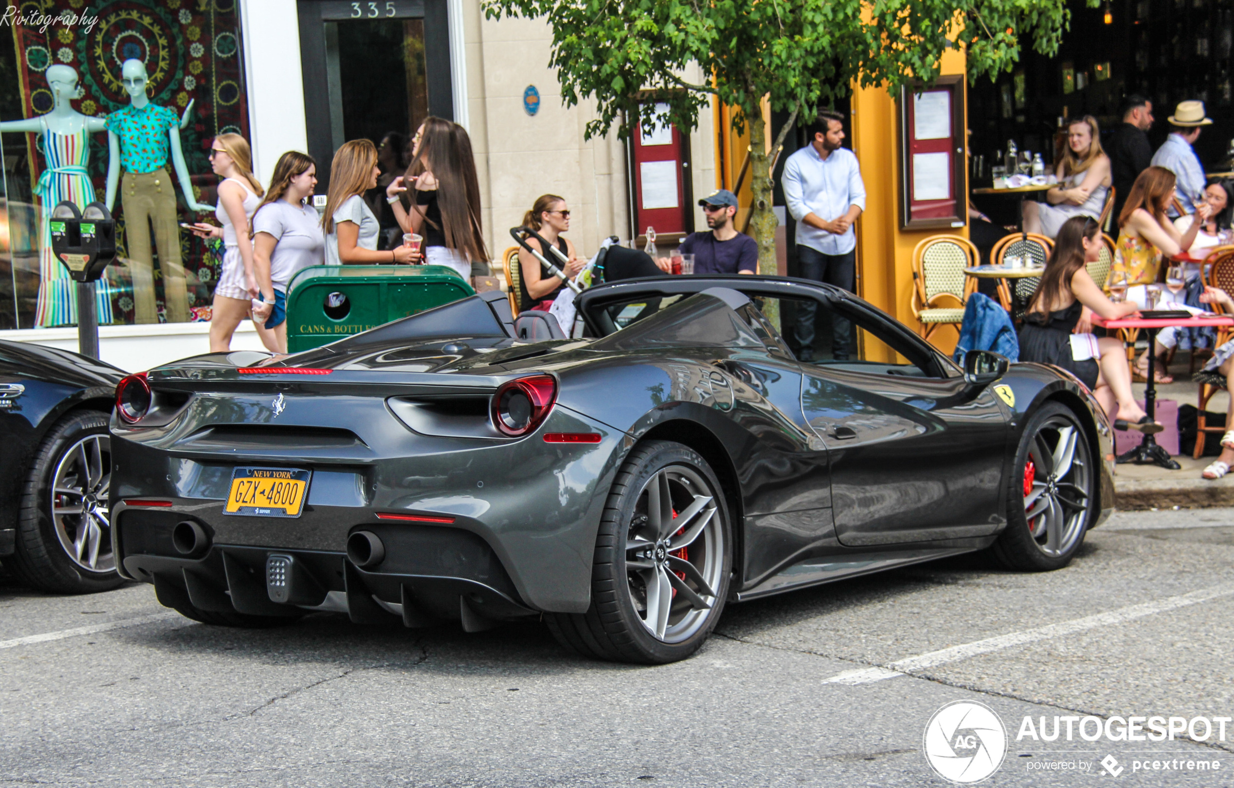 Ferrari 488 Spider