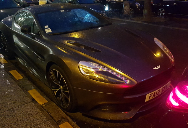 Aston Martin Vanquish 2013