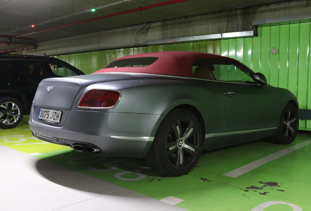 Bentley Continental GTC V8