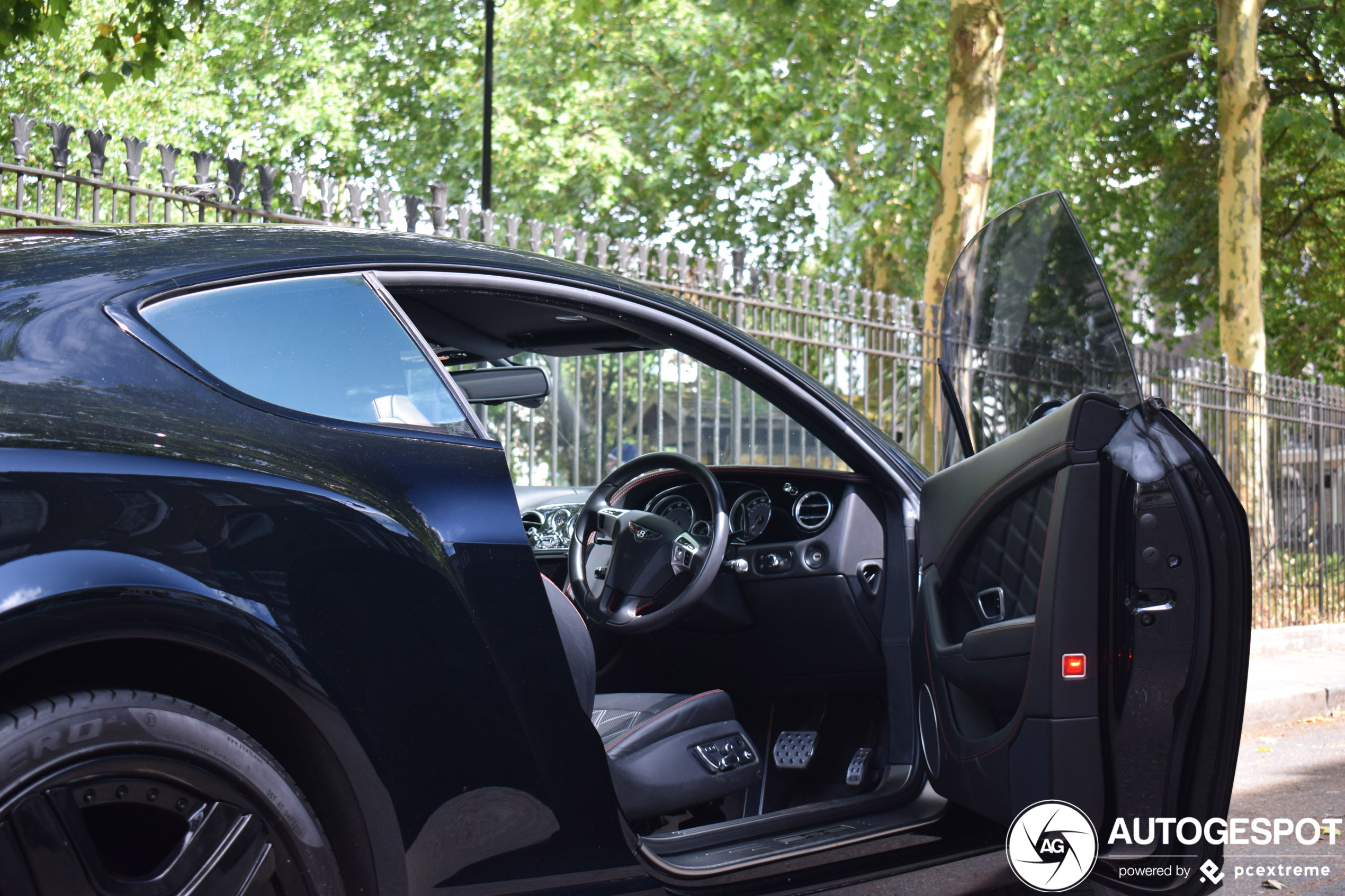 Bentley Continental GT 2012