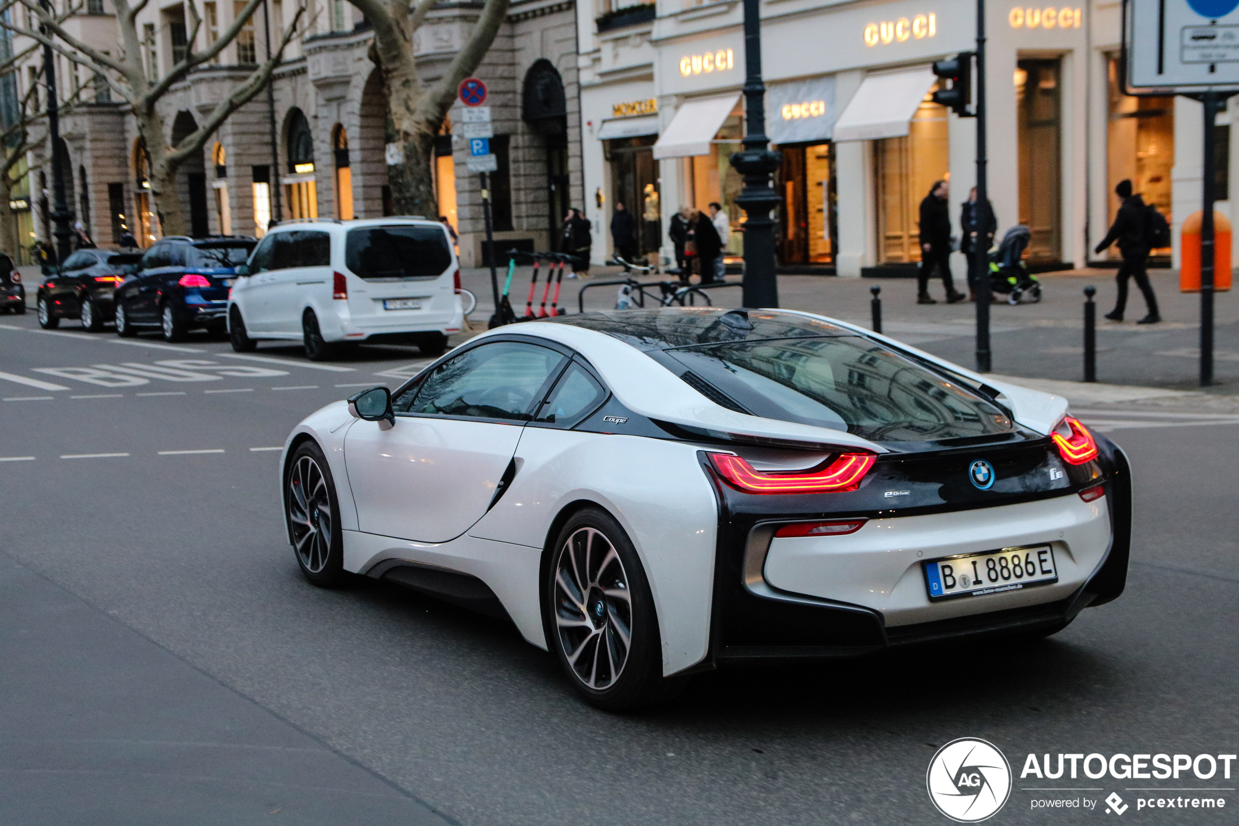 BMW i8 2018