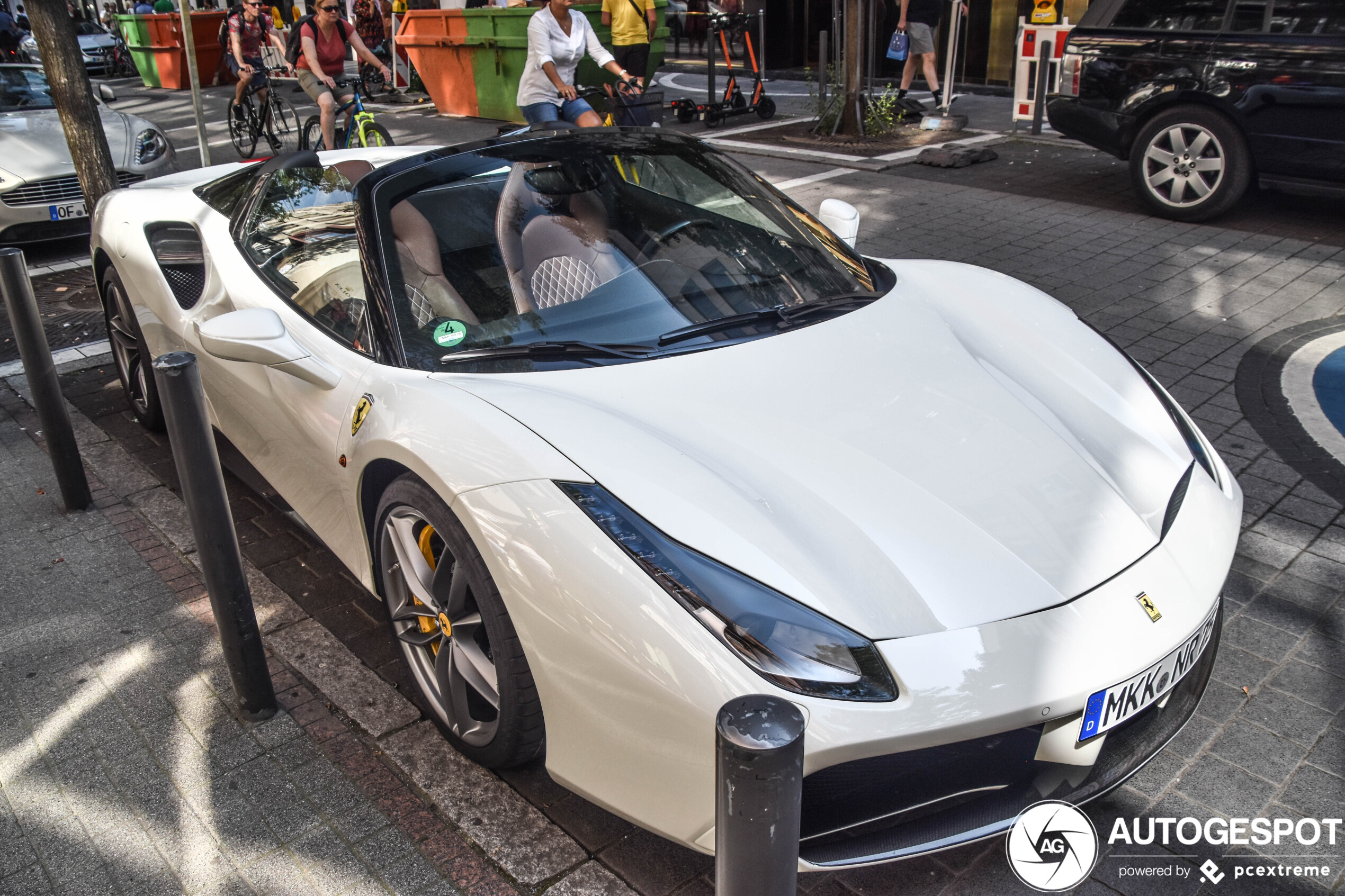 Ferrari 488 Spider