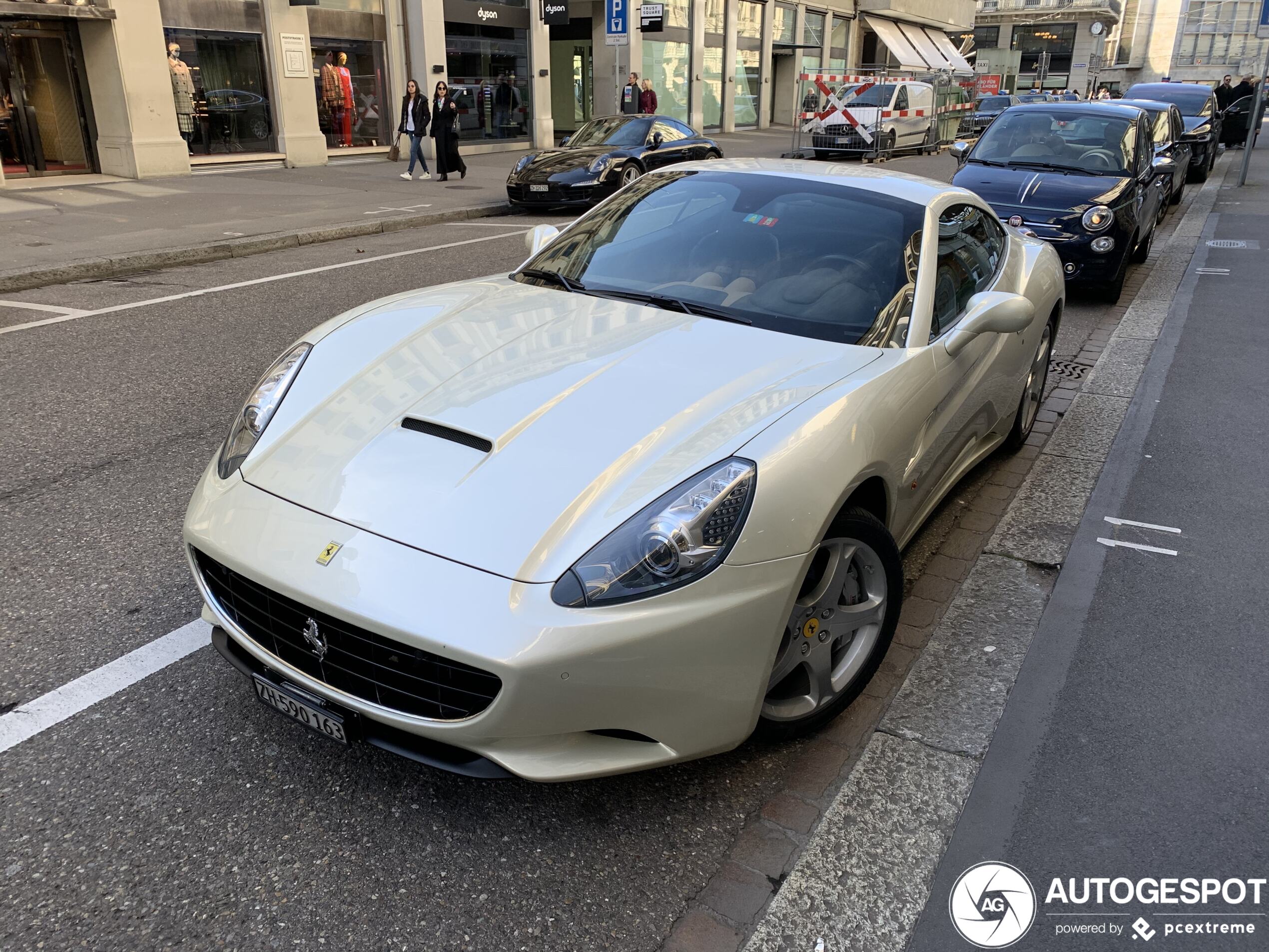 Ferrari California