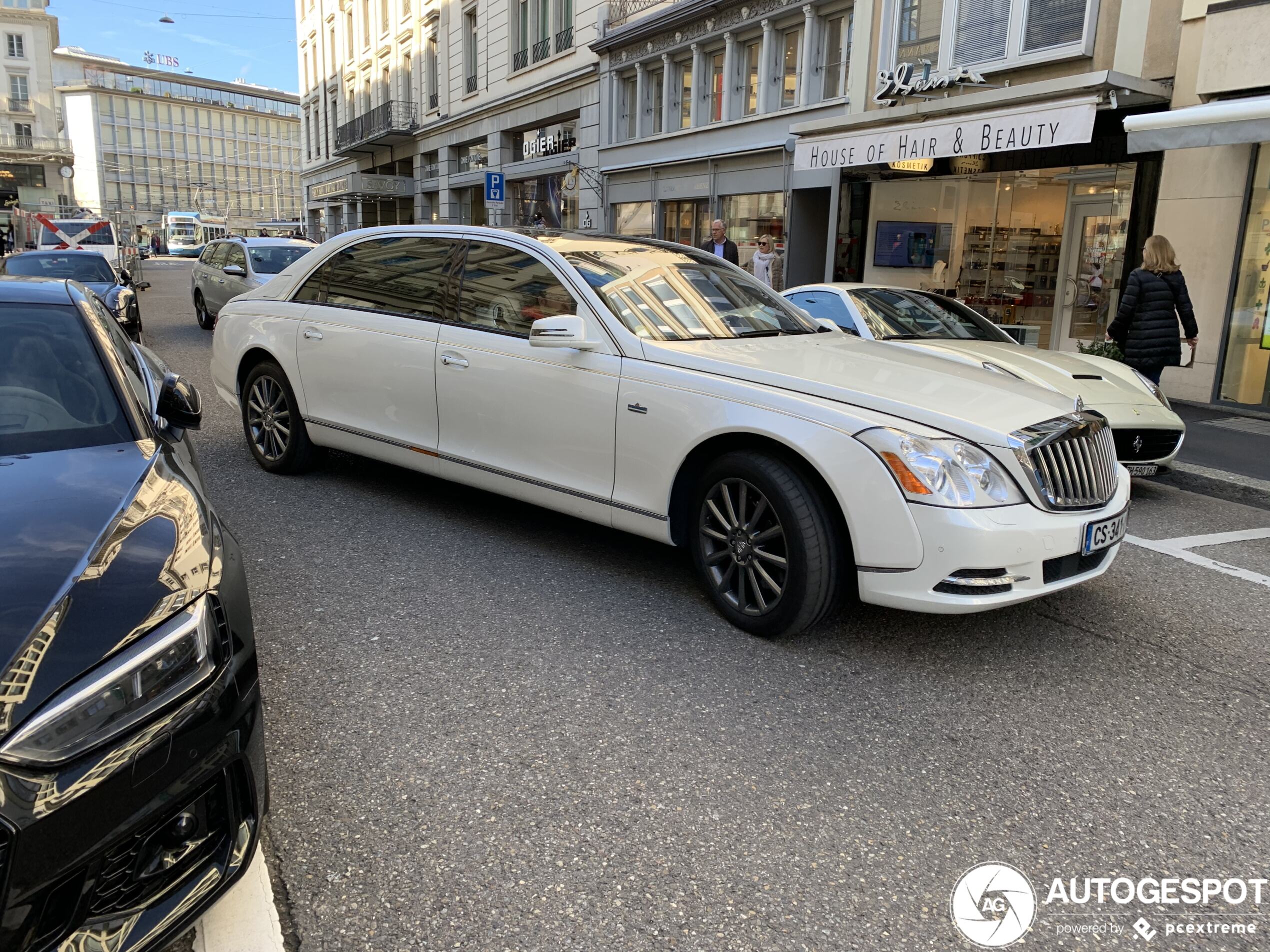 Maybach 62 S Landaulet 2011