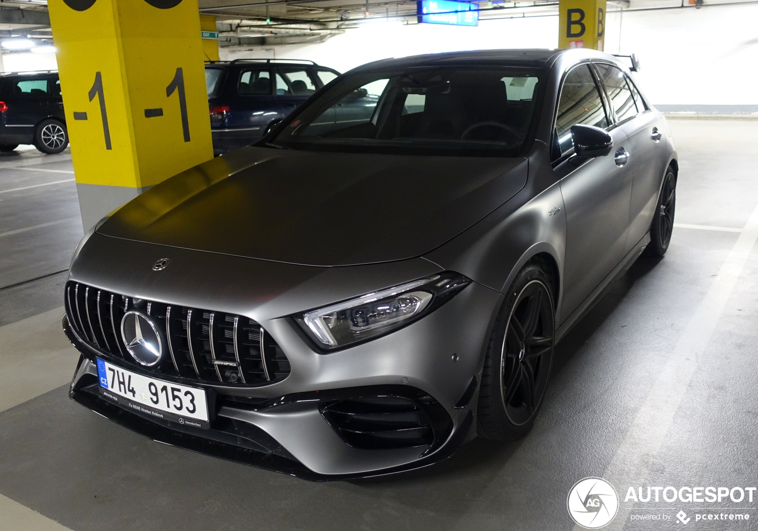 Mercedes-AMG A 45 W177