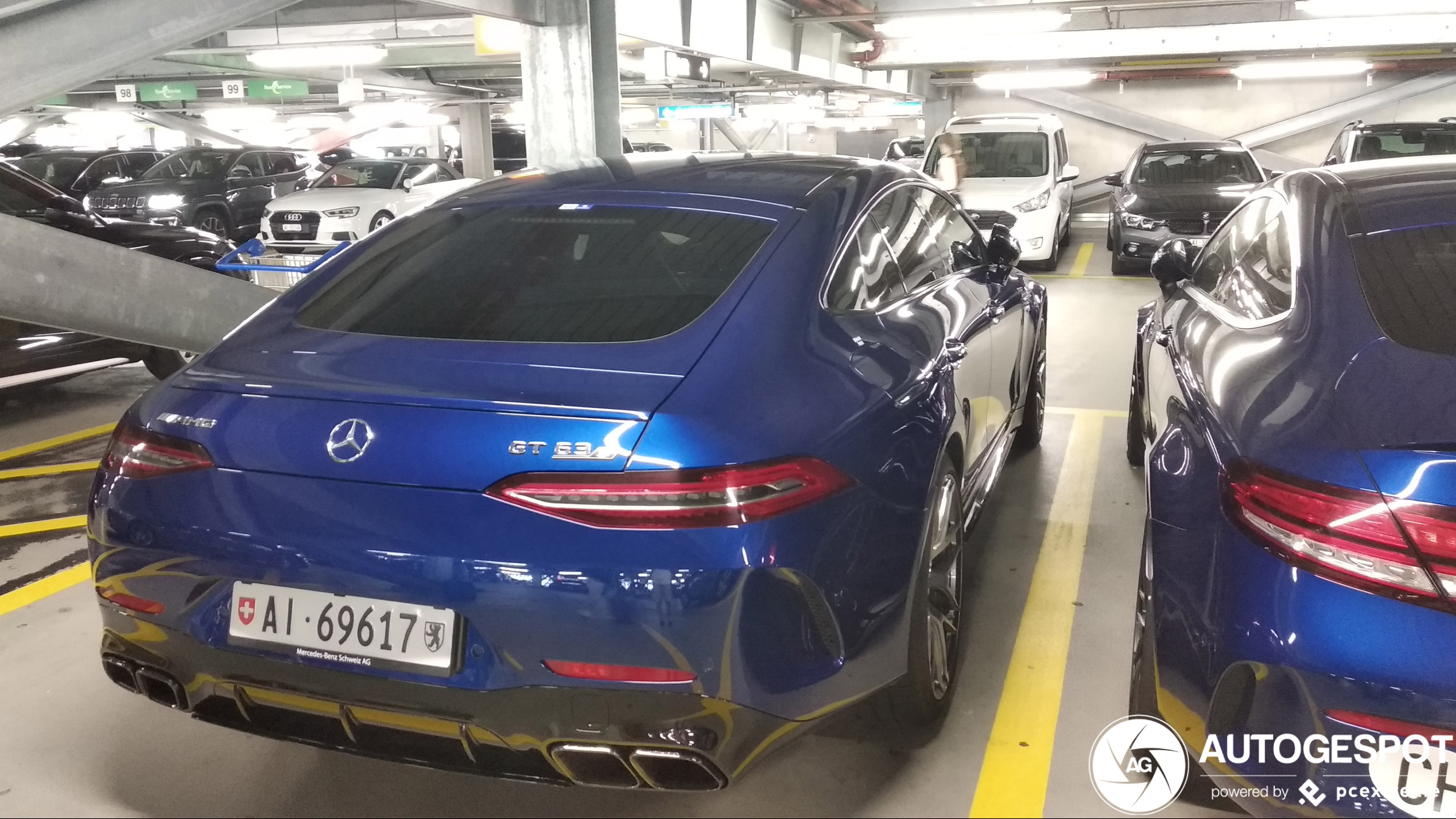 Mercedes-AMG GT 63 S X290