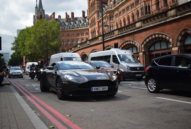 Aston Martin DB11