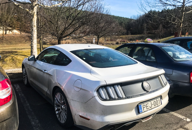 Ford Mustang GT 2015