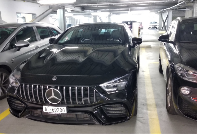 Mercedes-AMG GT 63 S X290