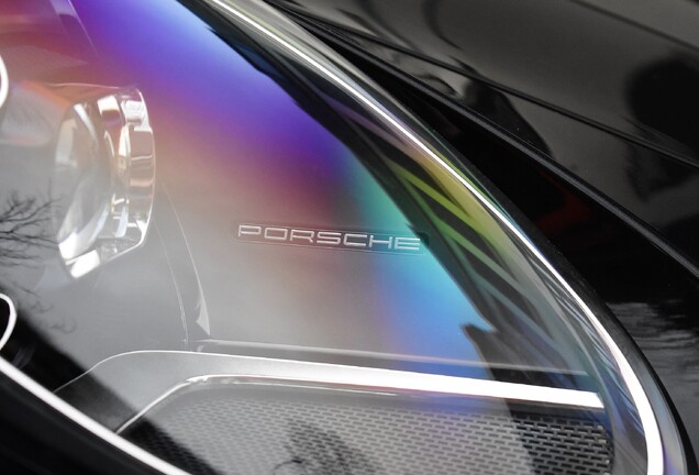 Porsche 992 Carrera 4S MkI