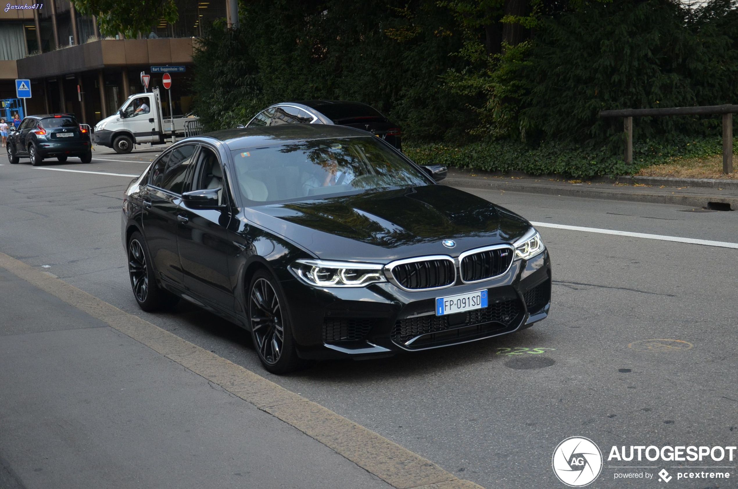 BMW M5 F90