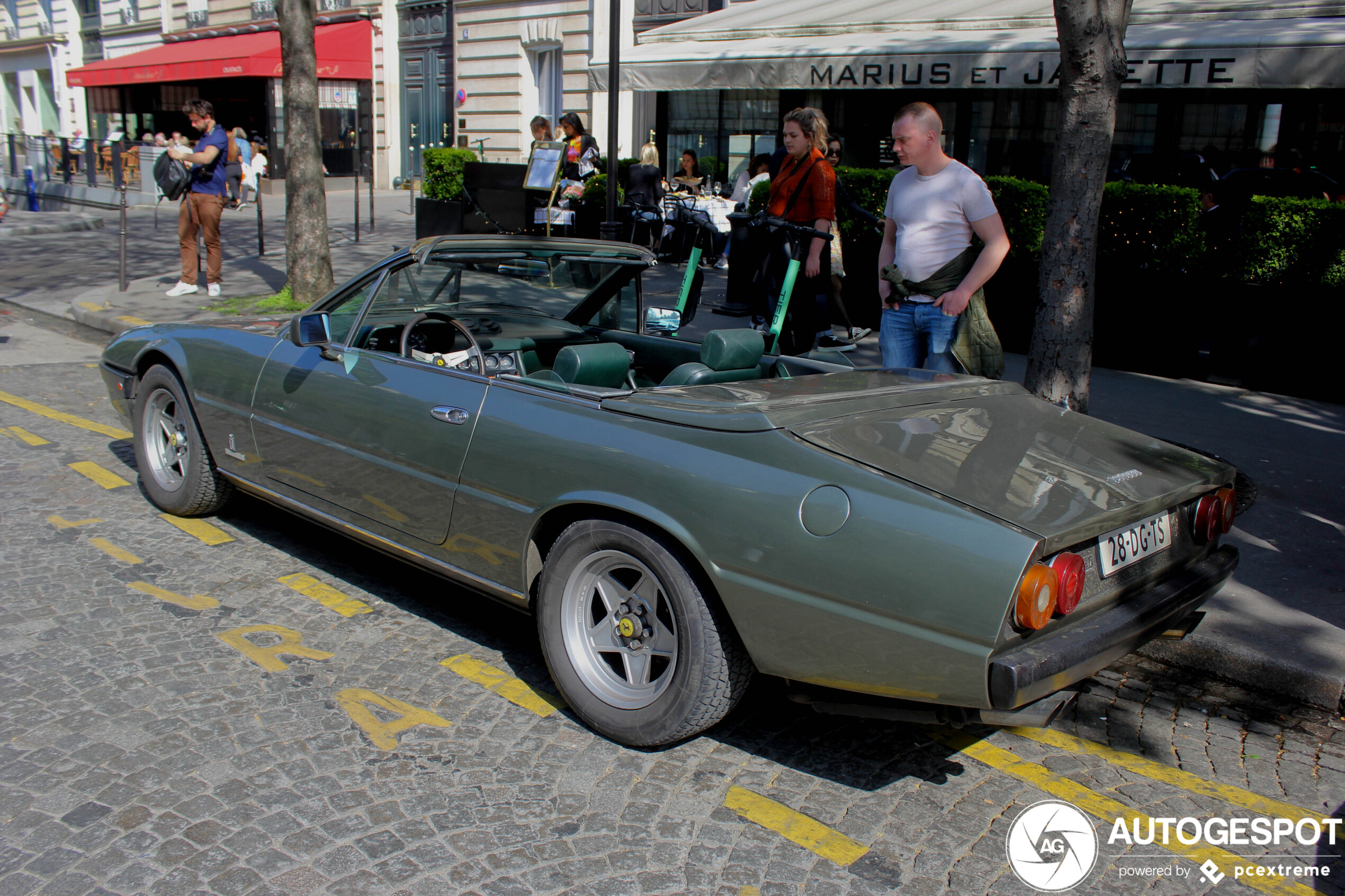 Ferrari 400 Convertible