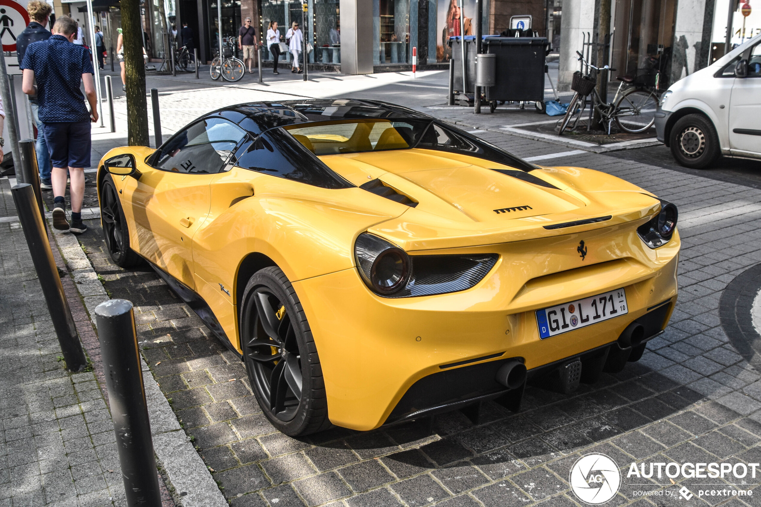 Ferrari 488 Spider