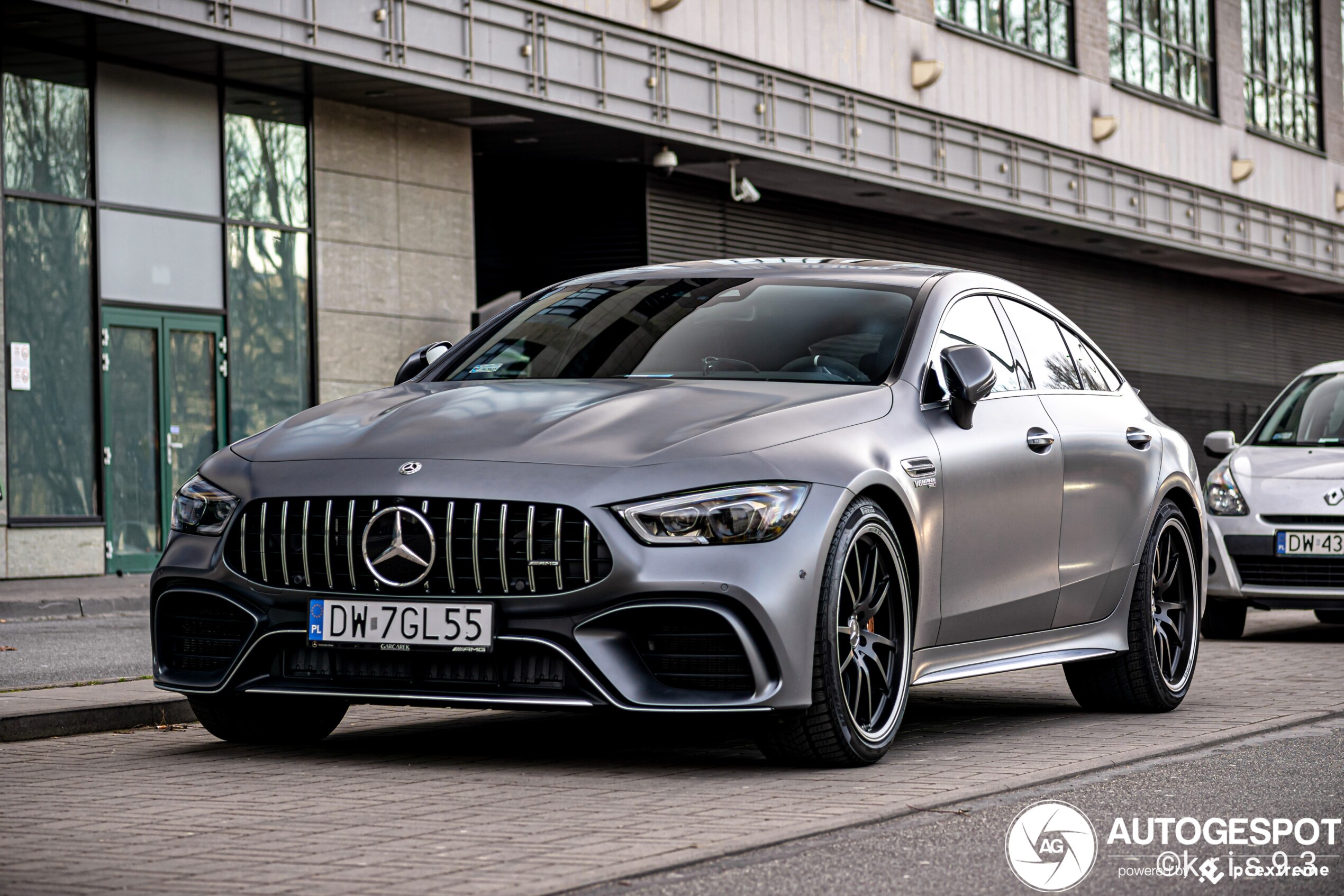 Mercedes-AMG GT 63 S X290