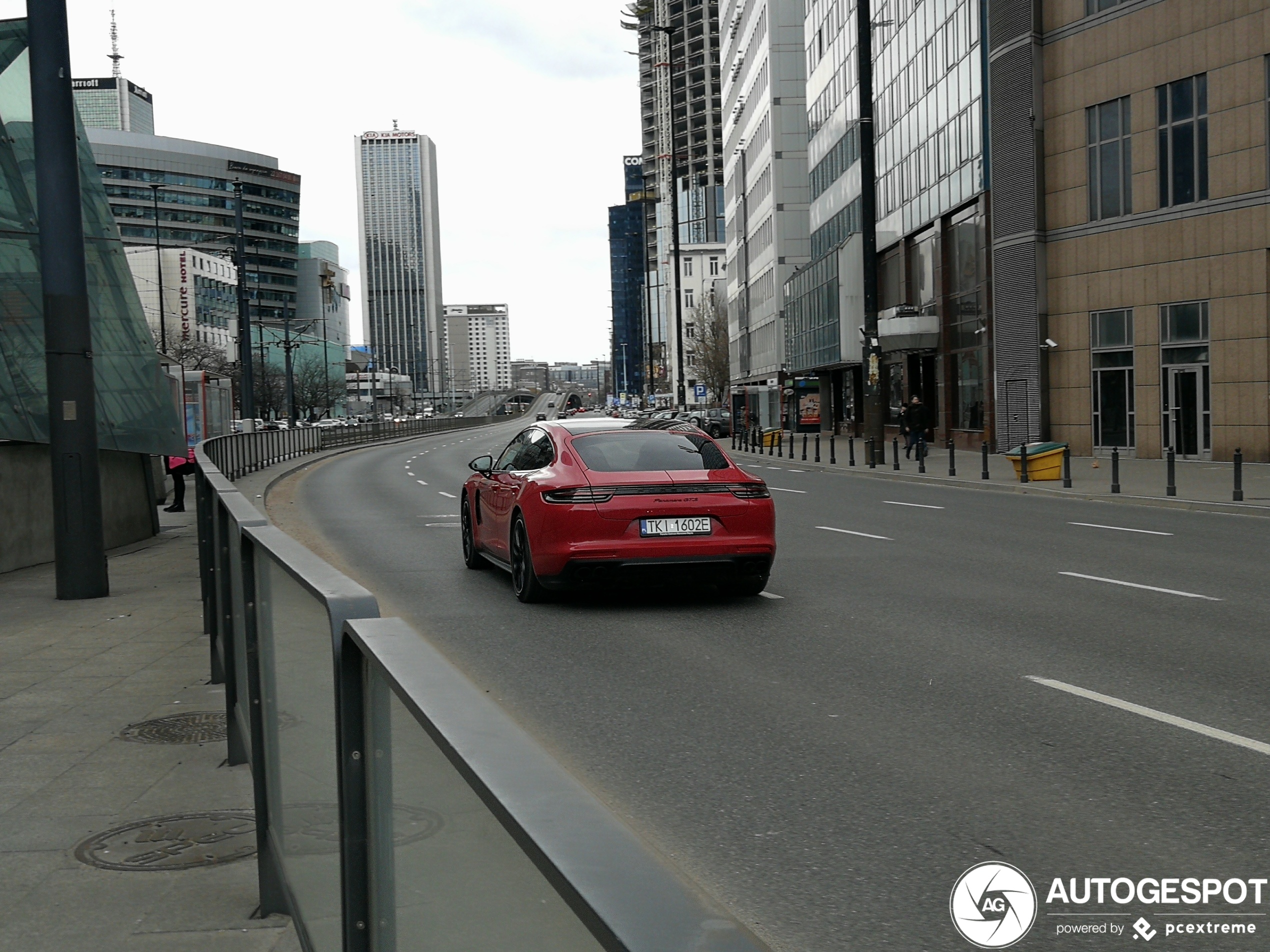 Porsche 971 Panamera GTS MkI