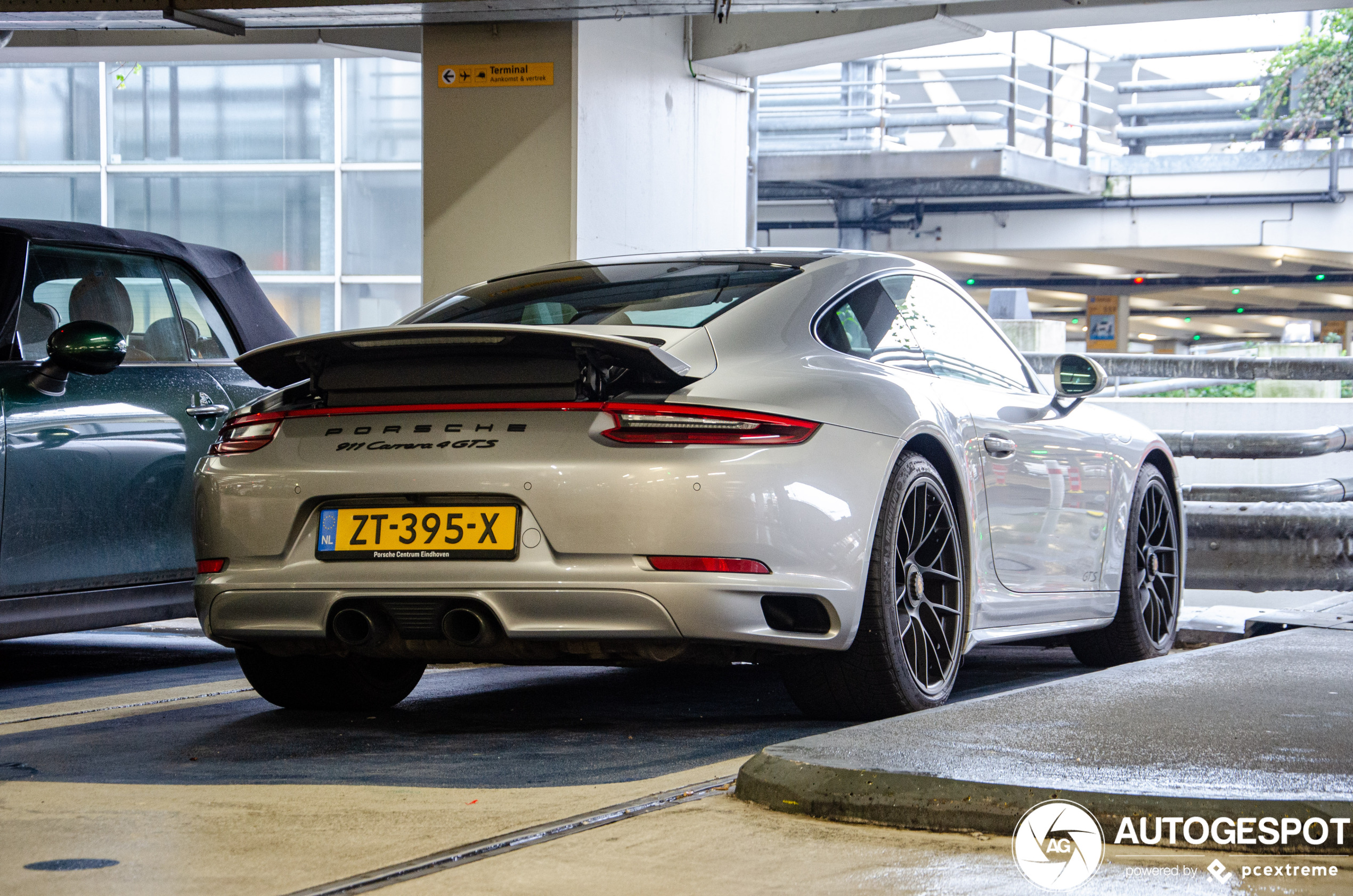 Porsche 991 Carrera 4 GTS MkII