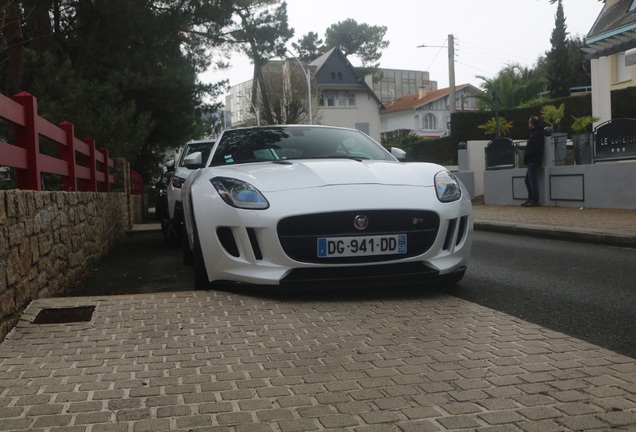 Jaguar F-TYPE R Coupé