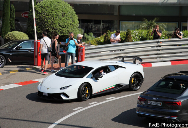 Lamborghini Huracán LP640-4 Performante