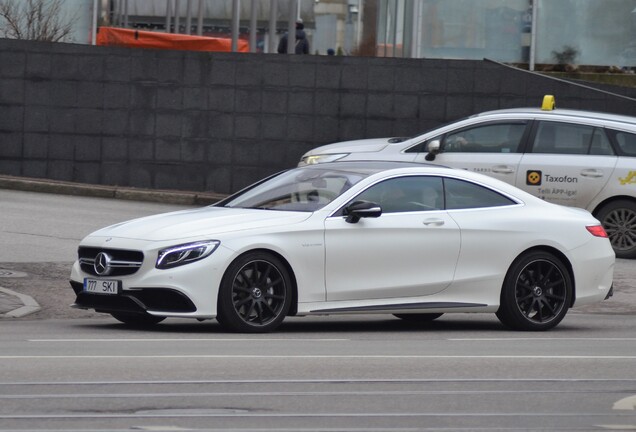 Mercedes-AMG S 63 Coupé C217