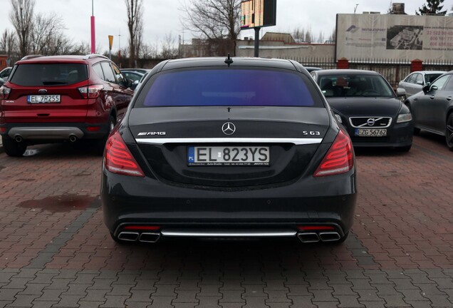 Mercedes-AMG S 63 V222