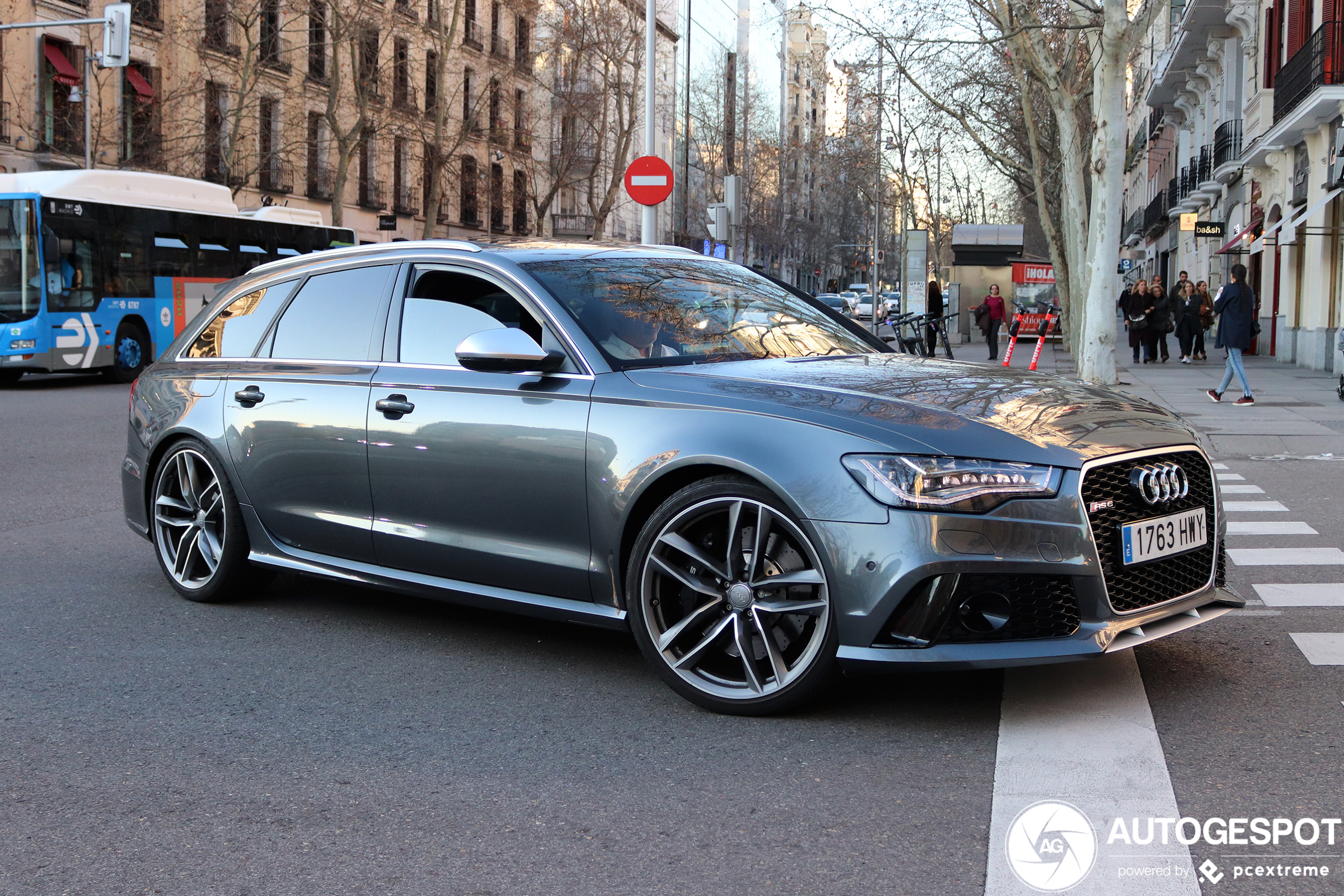 Audi RS6 Avant C7