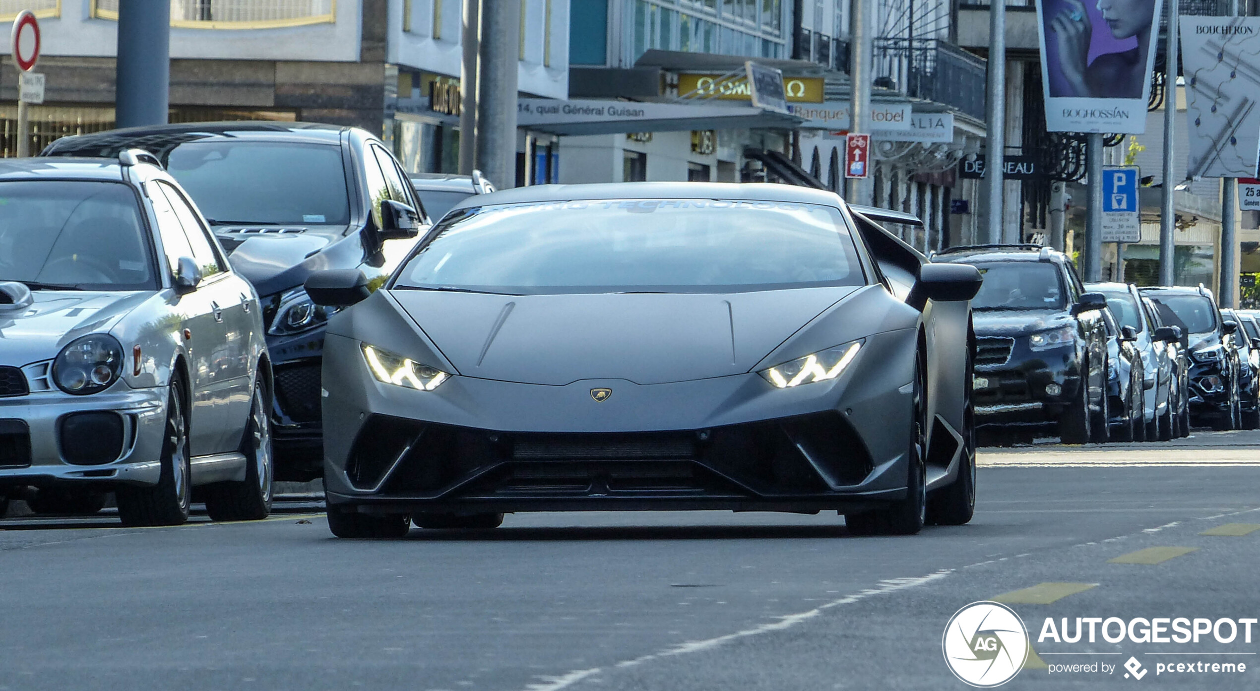 Lamborghini Huracán LP640-4 Performante