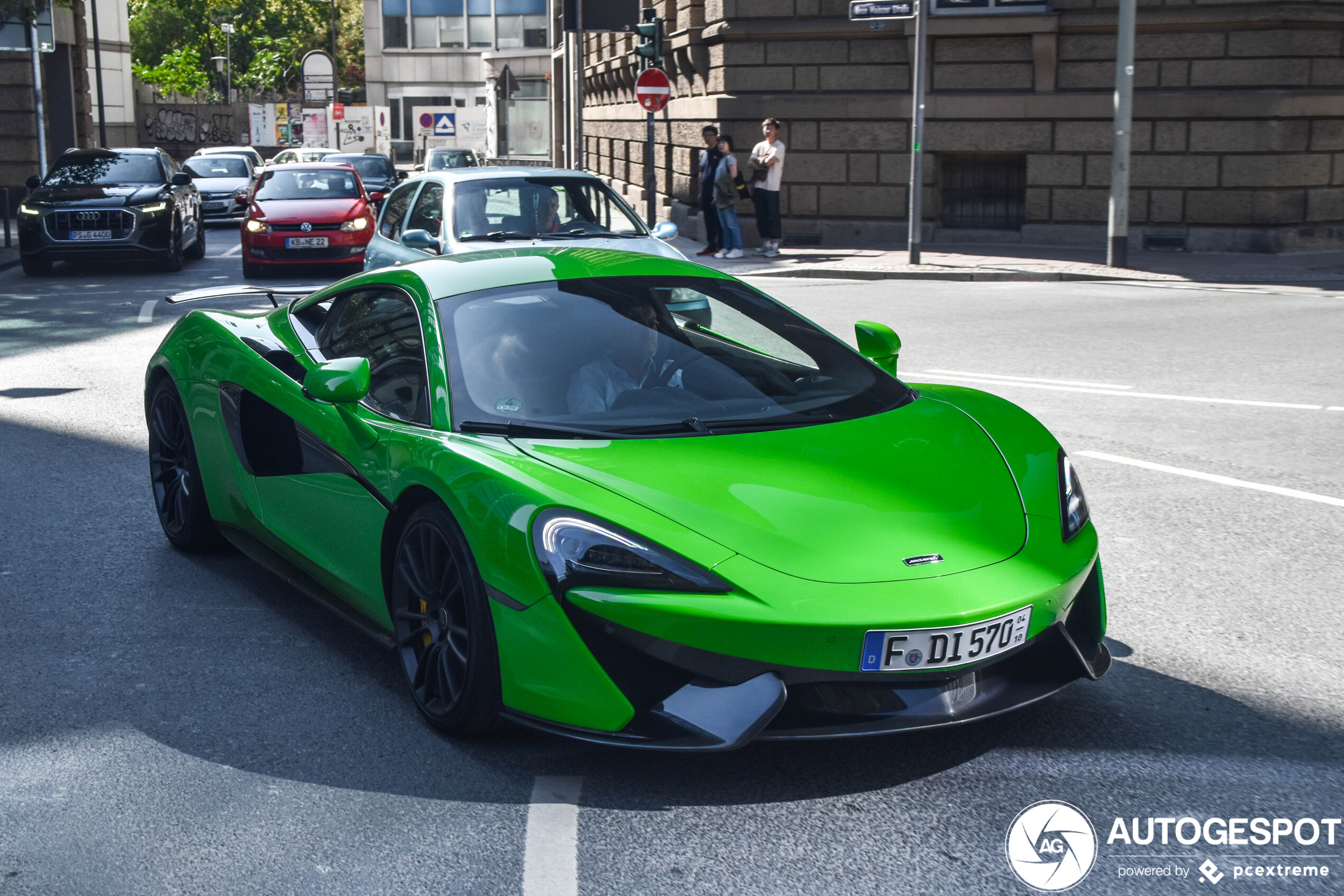 McLaren 570S