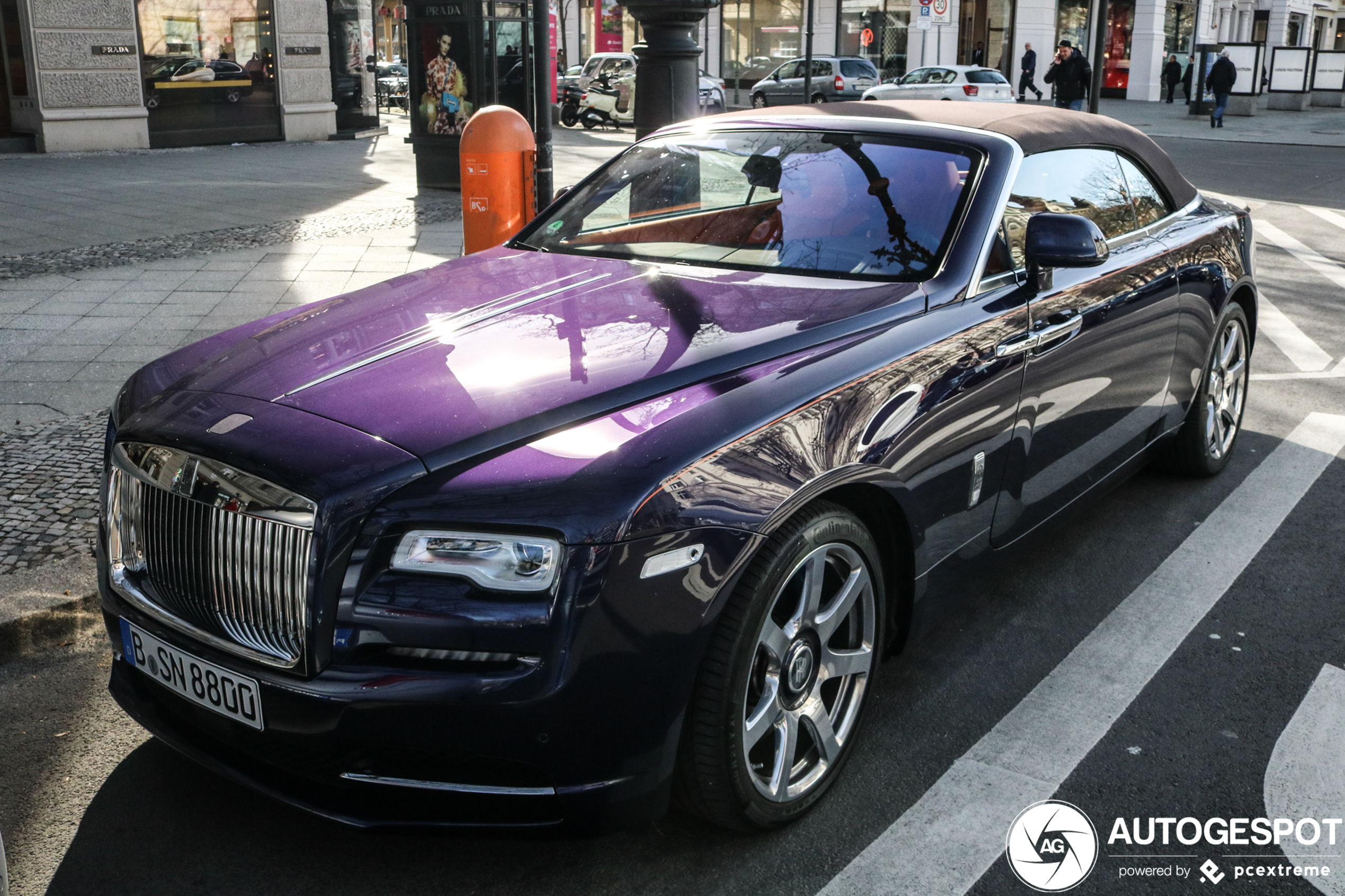 Rolls-Royce Dawn